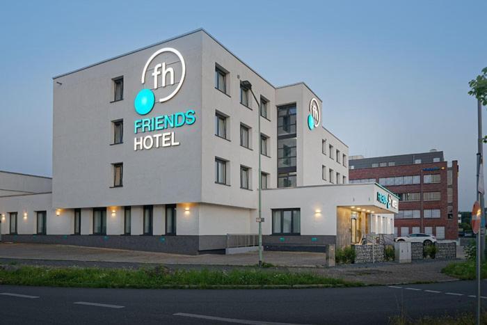 Friends Hotel Duesseldorf-Airport Ратинген Экстерьер фото