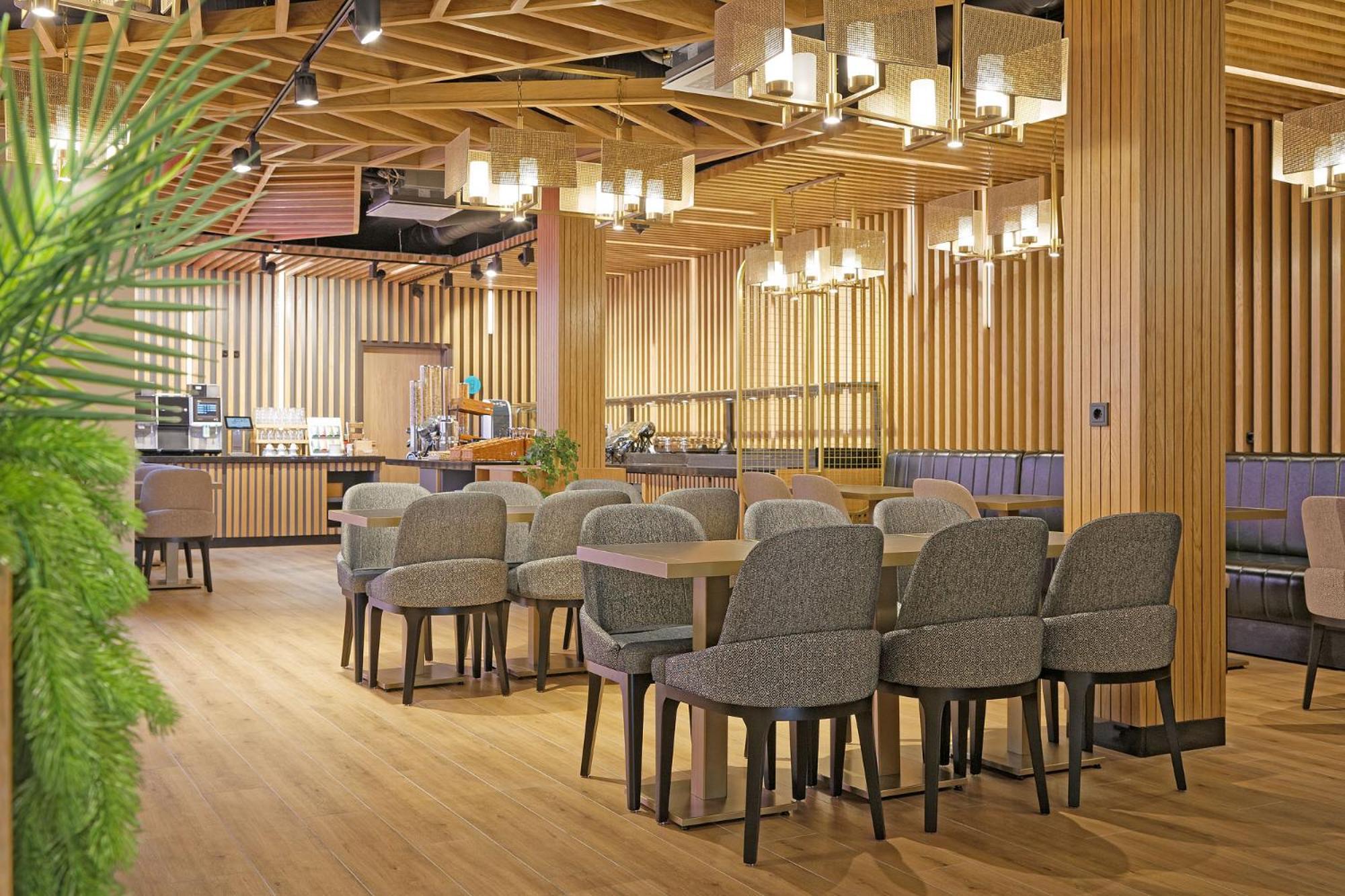 Friends Hotel Duesseldorf-Airport Ратинген Экстерьер фото